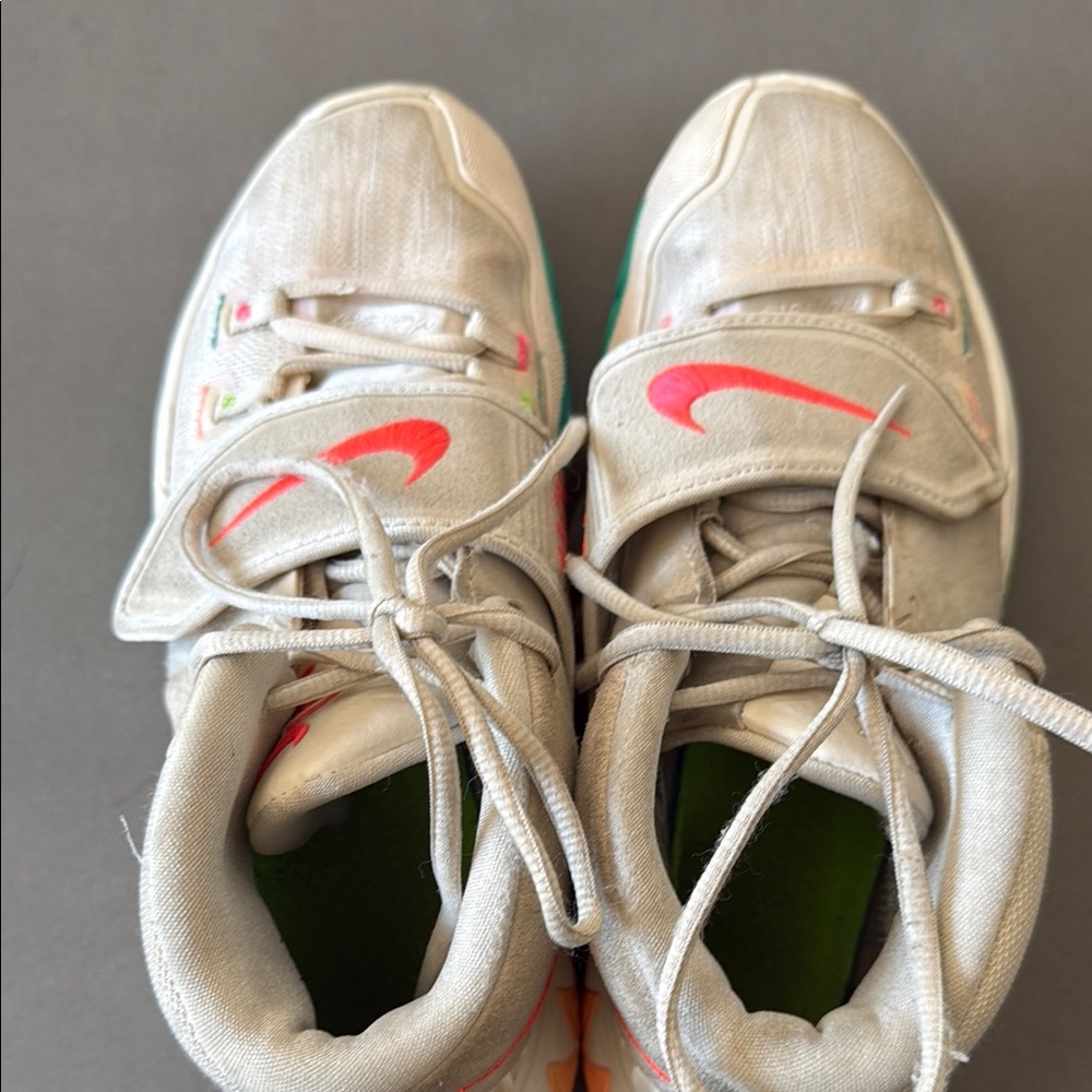 Nike Kyrie N7 Size 7.5 - Picture 7 of 10